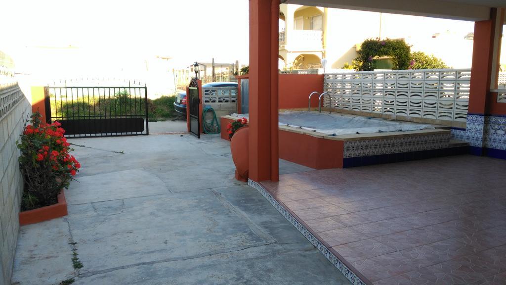 Ca Erik Guest House Mareny Barraquetas Exterior photo